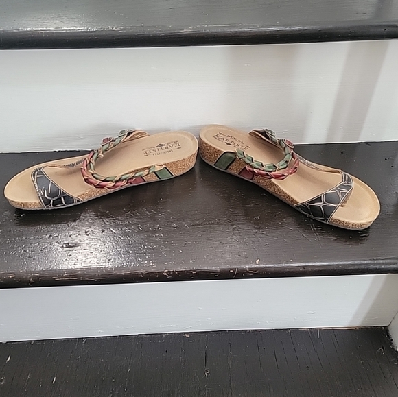 L Artiste Spring Step Sandals Womens 42 Lonian Wedge Toe Post Slide  Leather - Picture 2 of 6